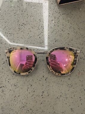 DIFF Tortoise Frame Sunglasses with Pink Mirrored Lenses